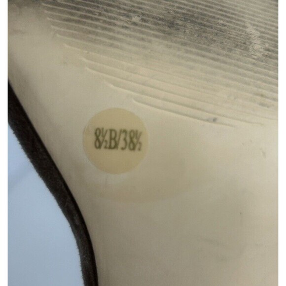 BCBG Paris Womens  Heels. Size 8.5. Adjustable Strap.4 Inch Heel. Studded Detail - Picture 9 of 9